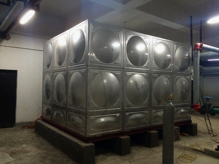 影響使用以及安裝不銹鋼水箱方面的幾大因素!